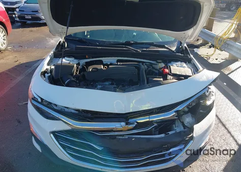 2020 Chevrolet Malibu Fwd 1Fl from USA, damaged, VIN 1G1ZC5ST8LF026682